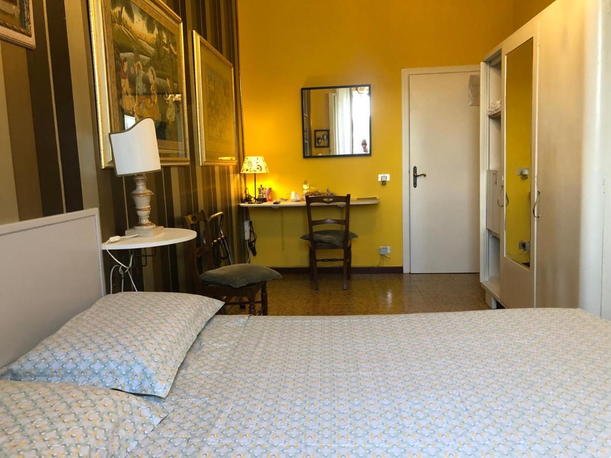 포솜브로네 La Finestra Sul Fiume B&B 외부 사진