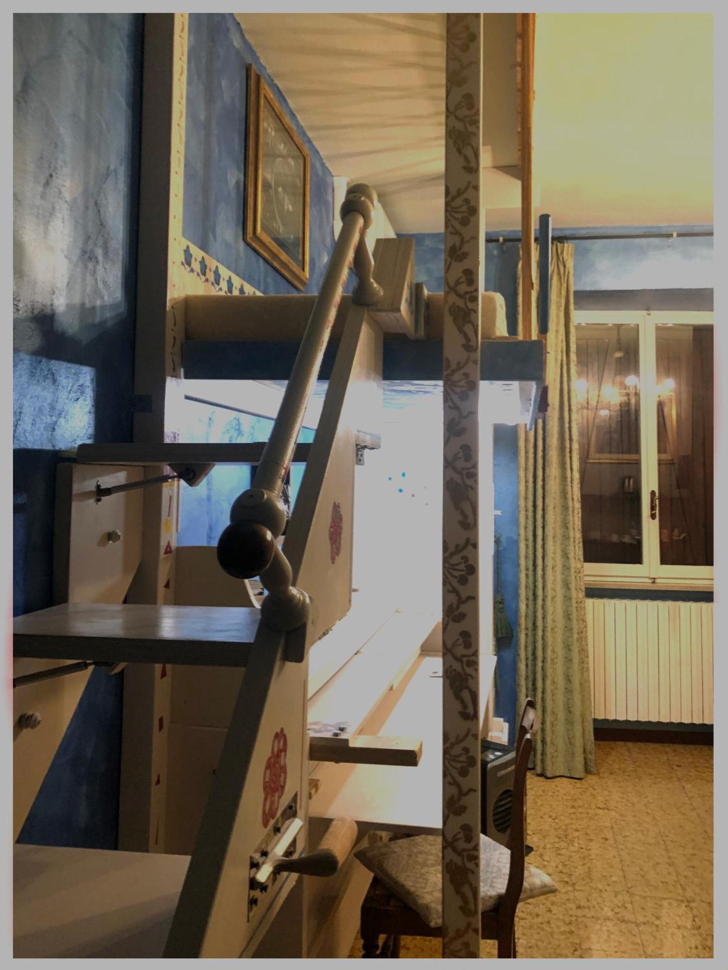 포솜브로네 La Finestra Sul Fiume B&B 외부 사진