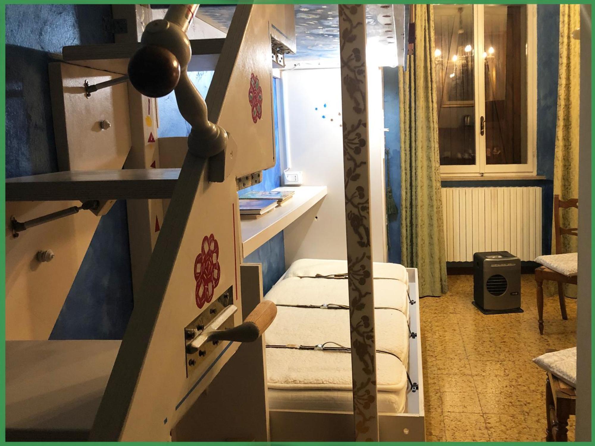 포솜브로네 La Finestra Sul Fiume B&B 외부 사진