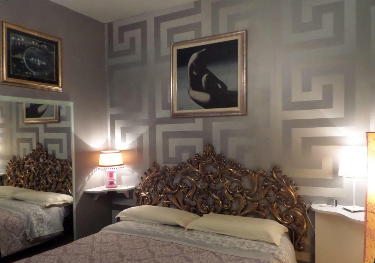 포솜브로네 La Finestra Sul Fiume B&B 외부 사진